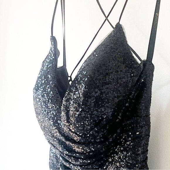 Jovani JVN Prom/Formal Black Sequined V-Neck Open/Lace Up Back Dress Size 4 - Picture 8 of 12